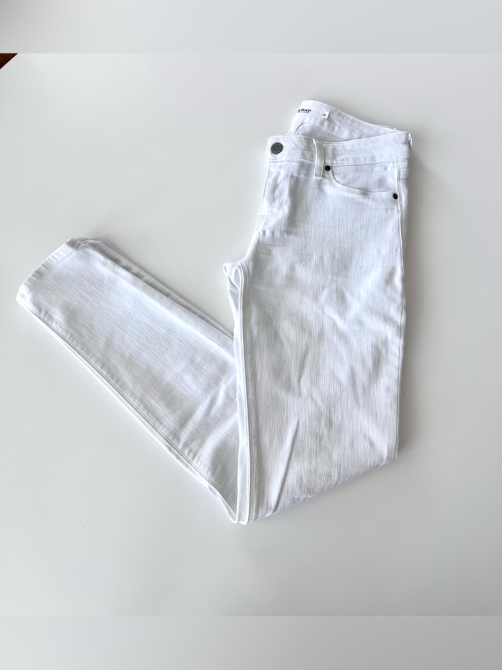Hudson Women's White Stretch Krista Super Skinny Jeans Size 26